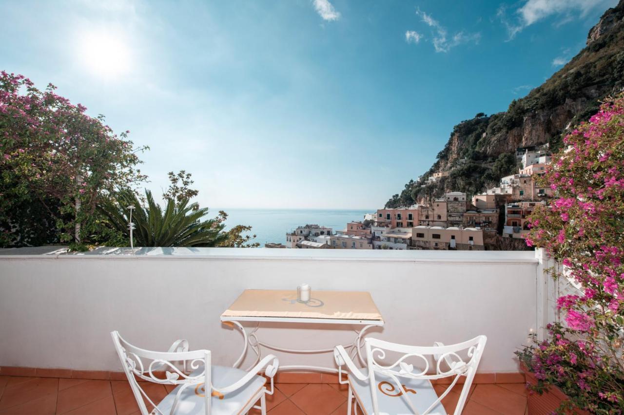 Villa Yiara (Adults Only) Positano Bagian luar foto
